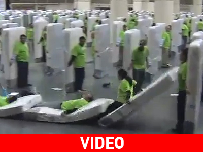 Το μεγαλύτερο ανθρώπινο ντόμινο στον κόσμο!