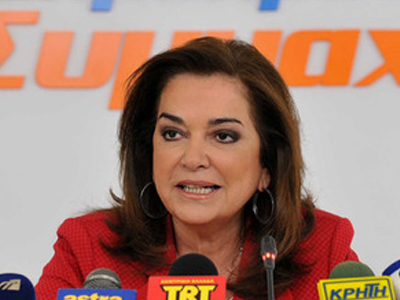 Ντ. Μπακογιάννη: Nα παραιτηθεί η κυβέρνηση