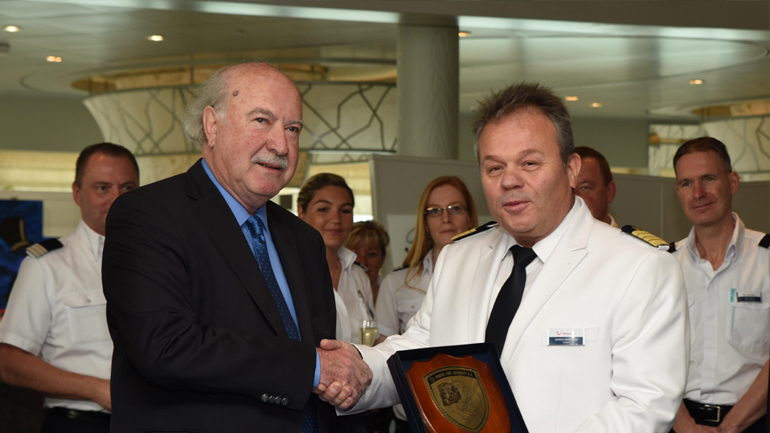 Ο ΟΛΠ υποδέχθηκε το “MEIN SCHIFF 3” της TUI Cruises