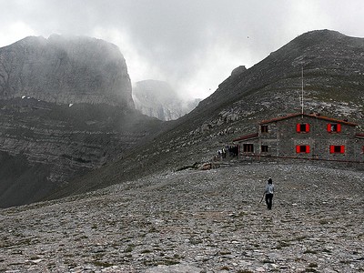 Εγκλωβισμένος στον Όλυμπο λόγω κακοκαιρίας