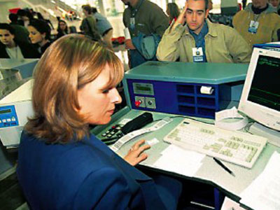 Θα κοιμηθούν στο κτίριο