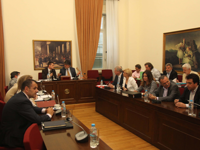 Και του χρόνου… ομόλογα