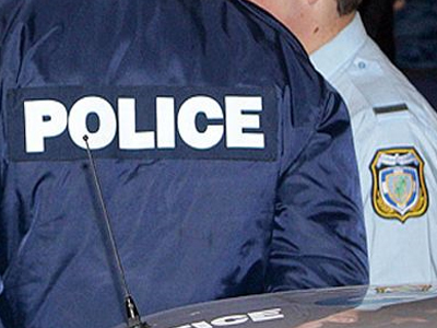 Σύλληψη 32χρονης για οπλοφορία