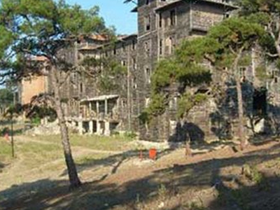 Πίσω στο πατριαρχείο το ορφανοτροφείο Πριγκήπου