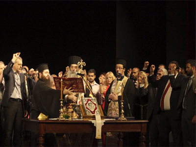 Η … παρακάμερα στο Δημοτικό θέατρο