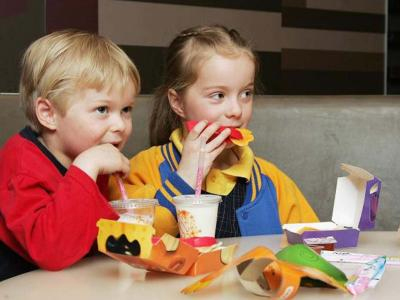 Πολύ αλμυρά τα παιδικά γεύματα