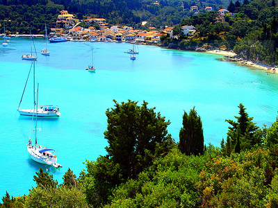 Οι Παξοί «αγοράζουν» πλοίο ταχύτητας 18 μιλίων