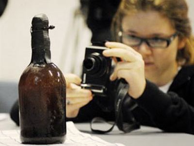 Σε ναυάγιο ανακαλύφθηκε η παλαιότερη διατηρημένη μπίρα