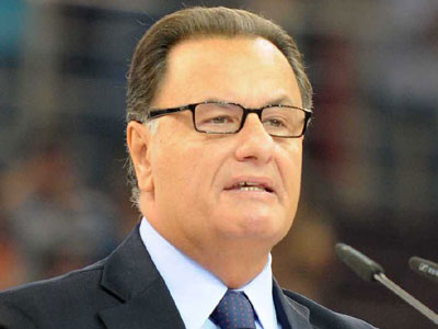 Επιμένει στην «άλλη διέξοδο»