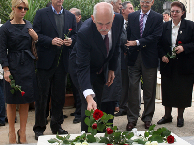 «Η δημοκρατία και πάλι θα νικήσει…»