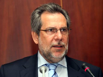 Ο Χρ. Παπουτσής καταγγέλλει φασίζουσες μειοψηφίες