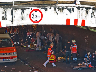 «Θεία δίκη η τραγωδία στο Love Parade της Γερμανίας»