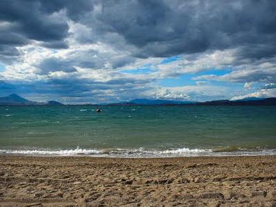 Εθελοντικός καθαρισμός παραλίας Χαλκουτσίου