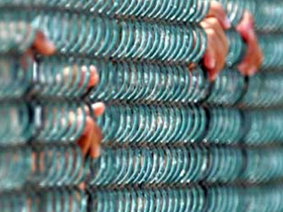 Απεργία πείνας των μεταναστών στη Σάμο