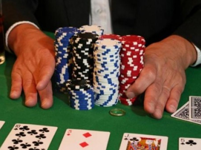 Παράνομο καζίνο λειτουργούσε ως πολιτιστικό σωματείο