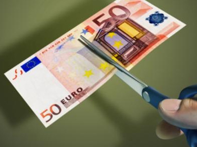 Προτάσεις σοκ του ΚΕΠΕ για περικοπές 6 δις ευρώ