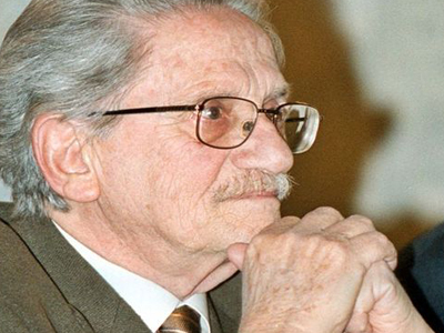 Μεσίστιες οι σημαίες για τον Αναστάση Πεπονή