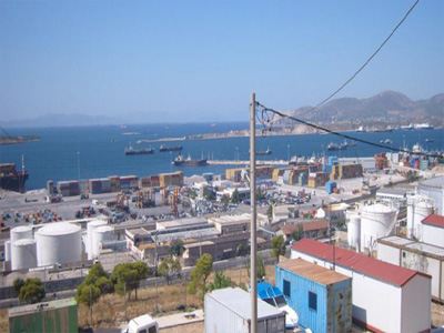 Εφιαλτικό σενάριο-άσκηση στις δεξαμενές του Περάματος