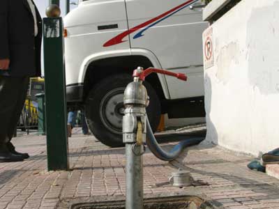 Έκλεβαν πετρέλαιο από σχολεία