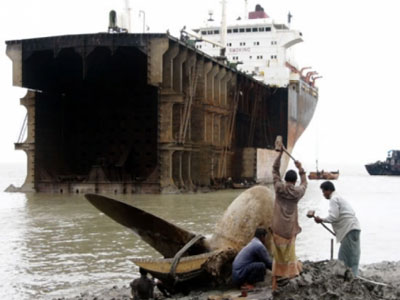 Τα πλοία πεθαίνουν… στη Κίνα και το Μπαγκλαντές