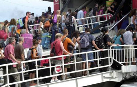 Δρομολόγια Πειραιά από 28/6/2012 έως 4/7/2012