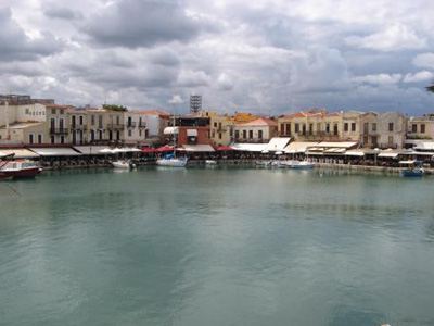 Καθαρό πλέον το λιμάνι του Ρεθύμνου