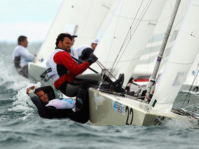 Πρόκριση για Παπαθανασίου και Τσότρα