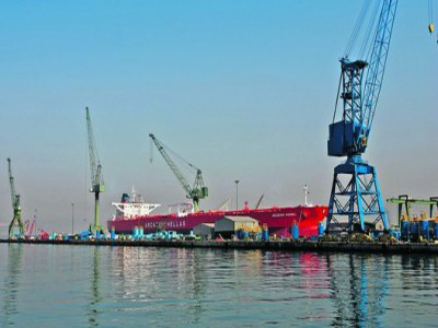 Σε οριακή κατάσταση η ναυπηγική βιομηχανία