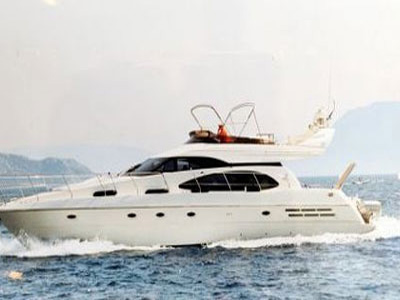 Στη μέση του πελάγους