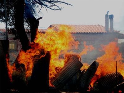 Σοβαρός τραυματισμός 78χρονης από πυρκαγιά