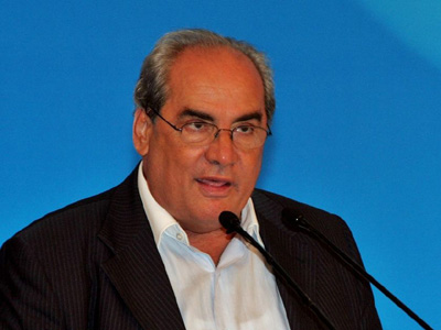 «Κανείς δεν μπορεί να κάνει εμπόριο ελπίδας»