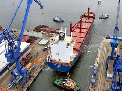 Οι επενδύσεις της Κίνας τονώνουν τη ναυλαγορά