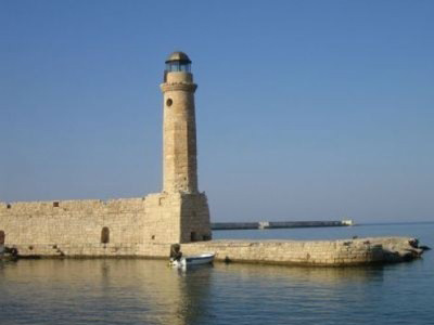 Έργα για ασφαλή πρόσδεση στο λιμάνι του Ρεθύμνου