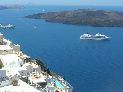 Επενδύουν στα απομεινάρια…μιας χώρας