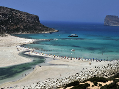 Θα έπρεπε να ακυρώσω τις διακοπές μου στην Ελλάδα;