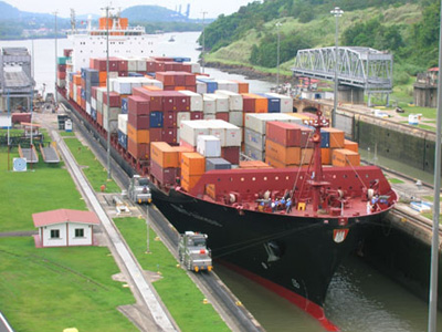 Ενίσχυση των Ελλήνων στα containerships