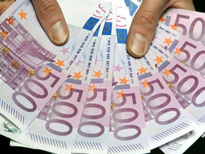 Σε ανοδική τροχιά το ευρώ