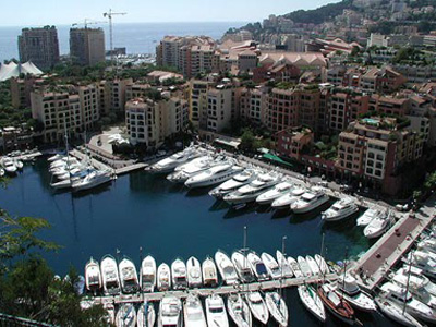 Οι μαρίνες στο επίκεντρο