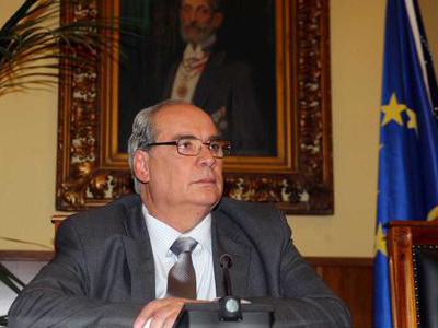 Νέα συνεδρίαση του Δ.Σ Πειραιά με πλειάδα «καυτών» θεμάτων