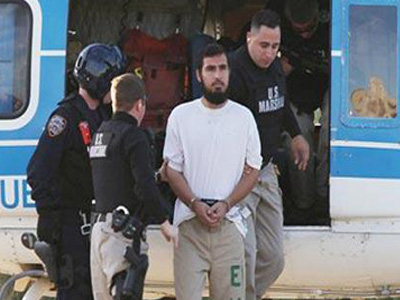 ΗΠΑ: 14 νεκροί σε επεισόδιο με πυροβολισμούς σε κινηματογράφο