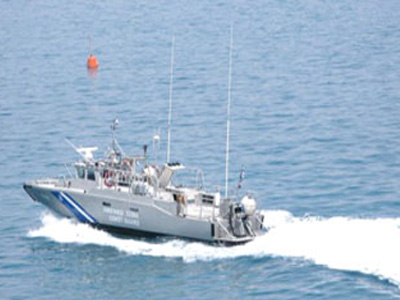 Aκυβέρνητο σκάφος στην Άνδρο