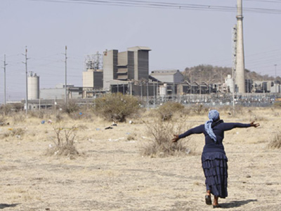 Ν. Αφρική: Λειτουργεί ξανά το ορυχείο της Lonmin