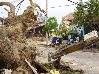 Βιετνάμ : Νεκροί 17 άνθρωποι από τον τυφώνα Κάι Τακ