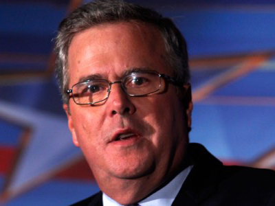 Υπενθυμίζει τεχνηέντως τη διαθεσιμότητα του