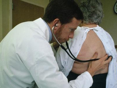 Δημοτικά ιατρεία για άπορους και ανασφάλιστους Δημοτικά ιατρεία για άπορους και ανασφάλιστους