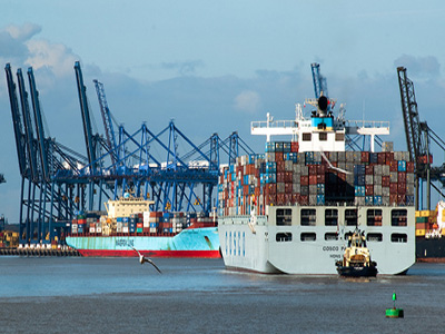 Έρχονται νέες επενδύσεις από την Cosco Pacific