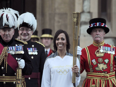 Στο Λονδίνο η Ολυμπιακή Φλόγα