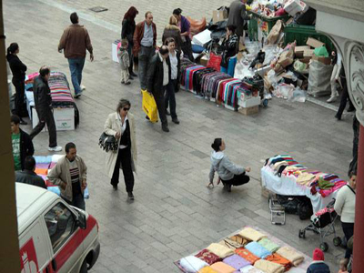 Και με τρεις δουλειά γίνεται…