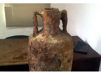 Συνελήφθη 43χρονος, επειδή κατείχε αρχαίους αμφορείς