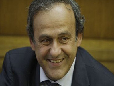 Επίσκεψη Πλατινί στα ναυπηγεία του Γκντανσκ